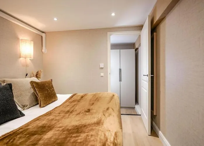 Haya Seaview - The Cinema * Lahey